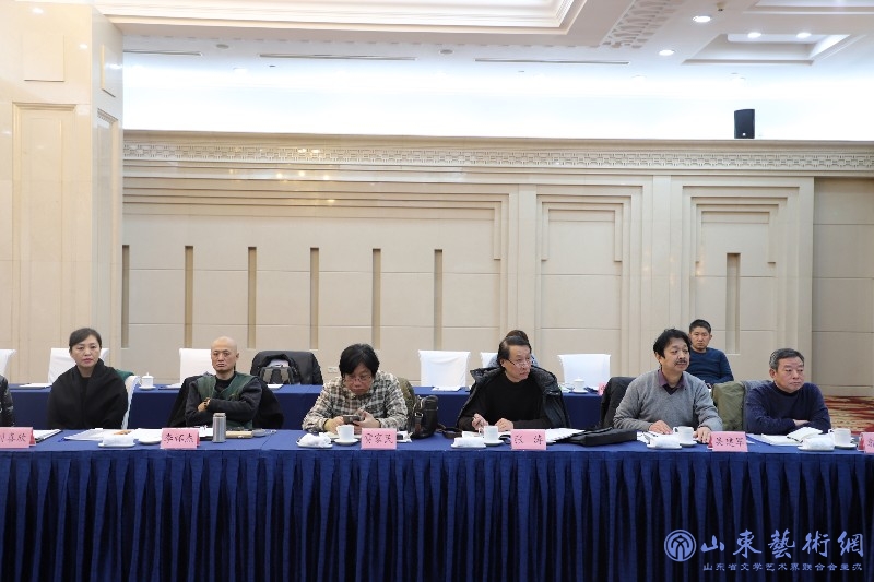 13-会议现场.jpg