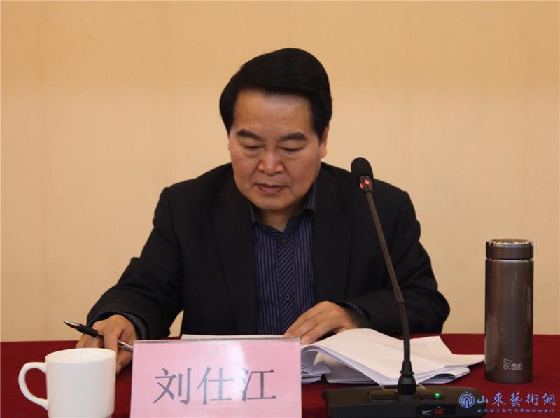 刘仕江.jpg
