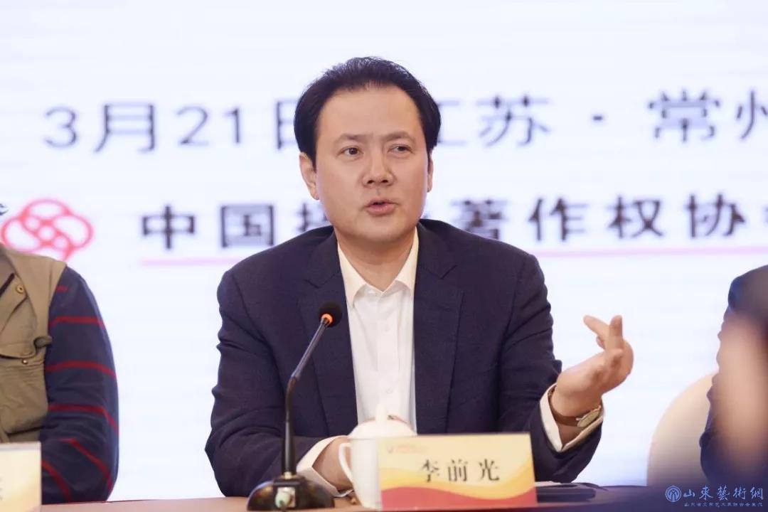 摄4.jpg