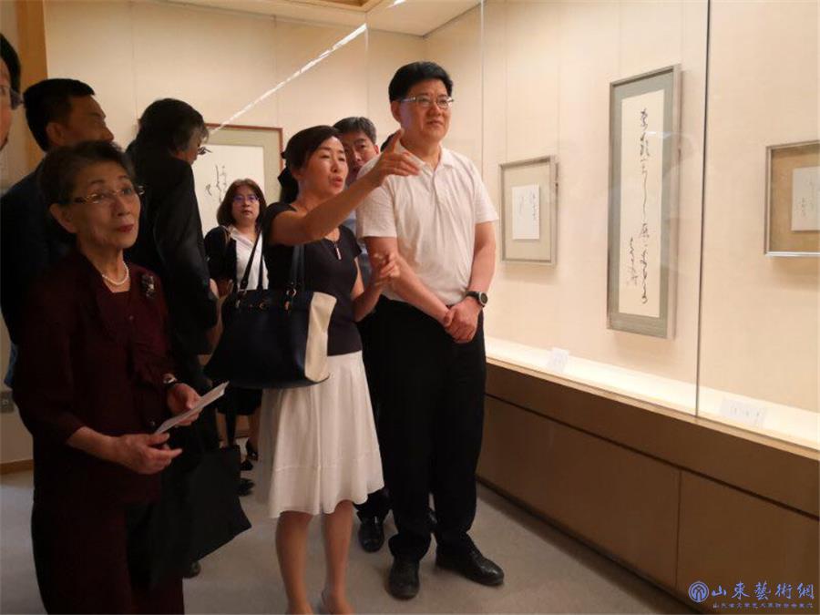 9访问并参观奈良市杉冈华邨美术馆(9).jpg 9访问并参观奈良市杉冈华邨美术馆(9).jpg