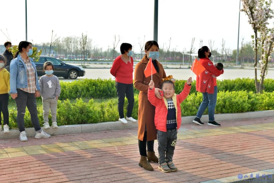 摄12.jpg