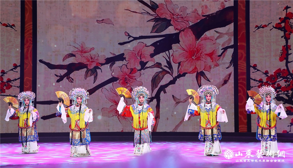 07.儿童京剧荟萃《贵妃醉酒》.jpg 07.儿童京剧荟萃《贵妃醉酒》.jpg