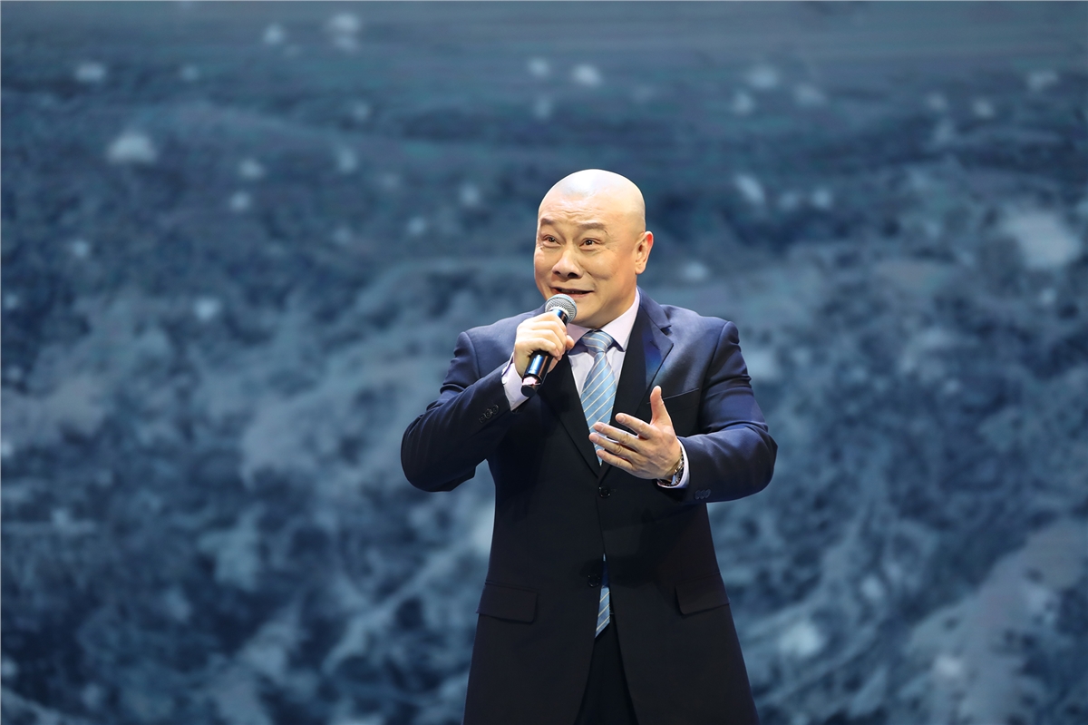 09.安平表演京剧《智取威虎山》选段.jpg