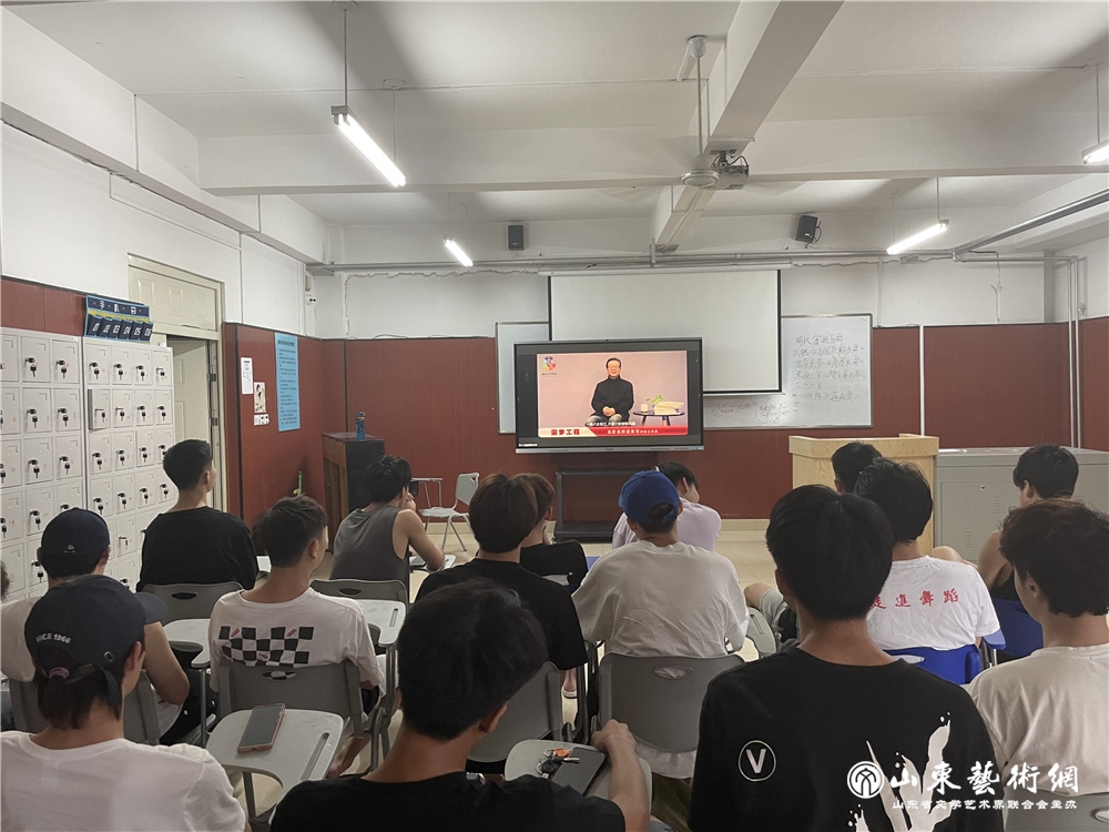 山东艺术学院2.jpg 山东艺术学院2.jpg