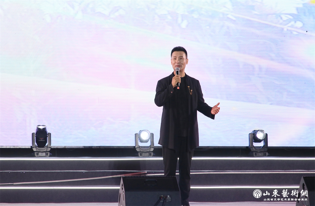 歌曲:《父亲》.jpg