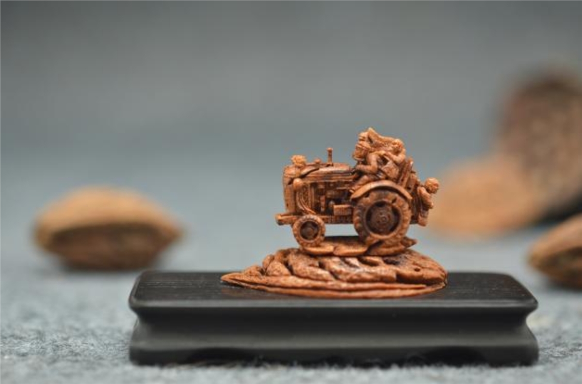 那个年代系列作品》之《红色匠心》1.png