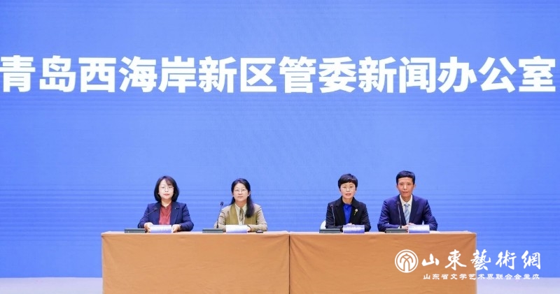 发布会现场.jpg