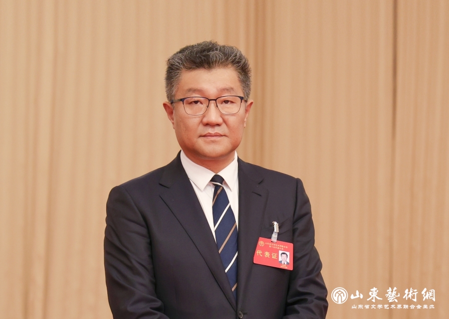 徐主席(张允平 摄).jpg