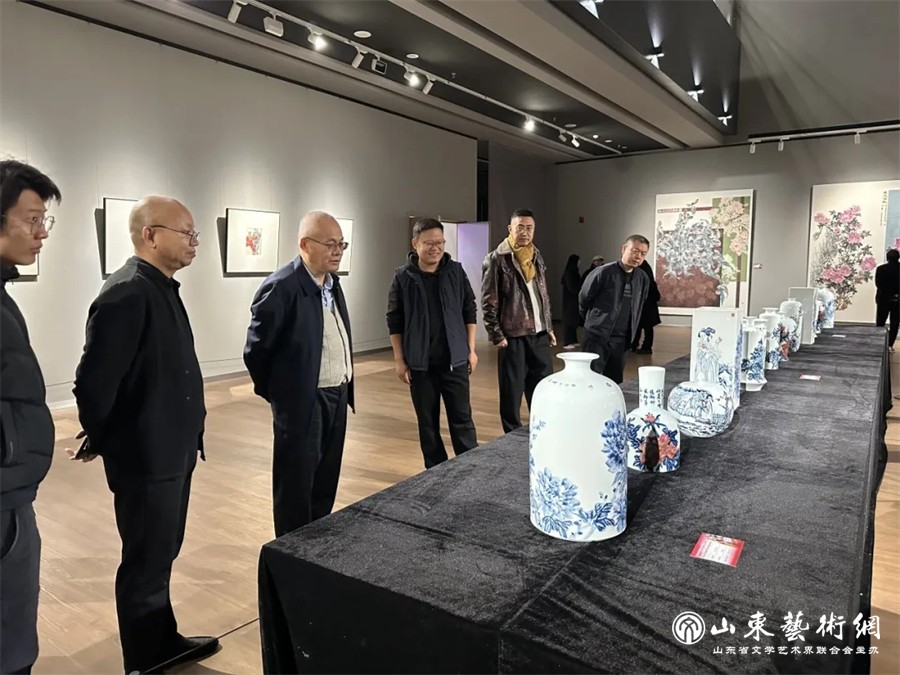 微信图片_20251023113357_324_64.jpg