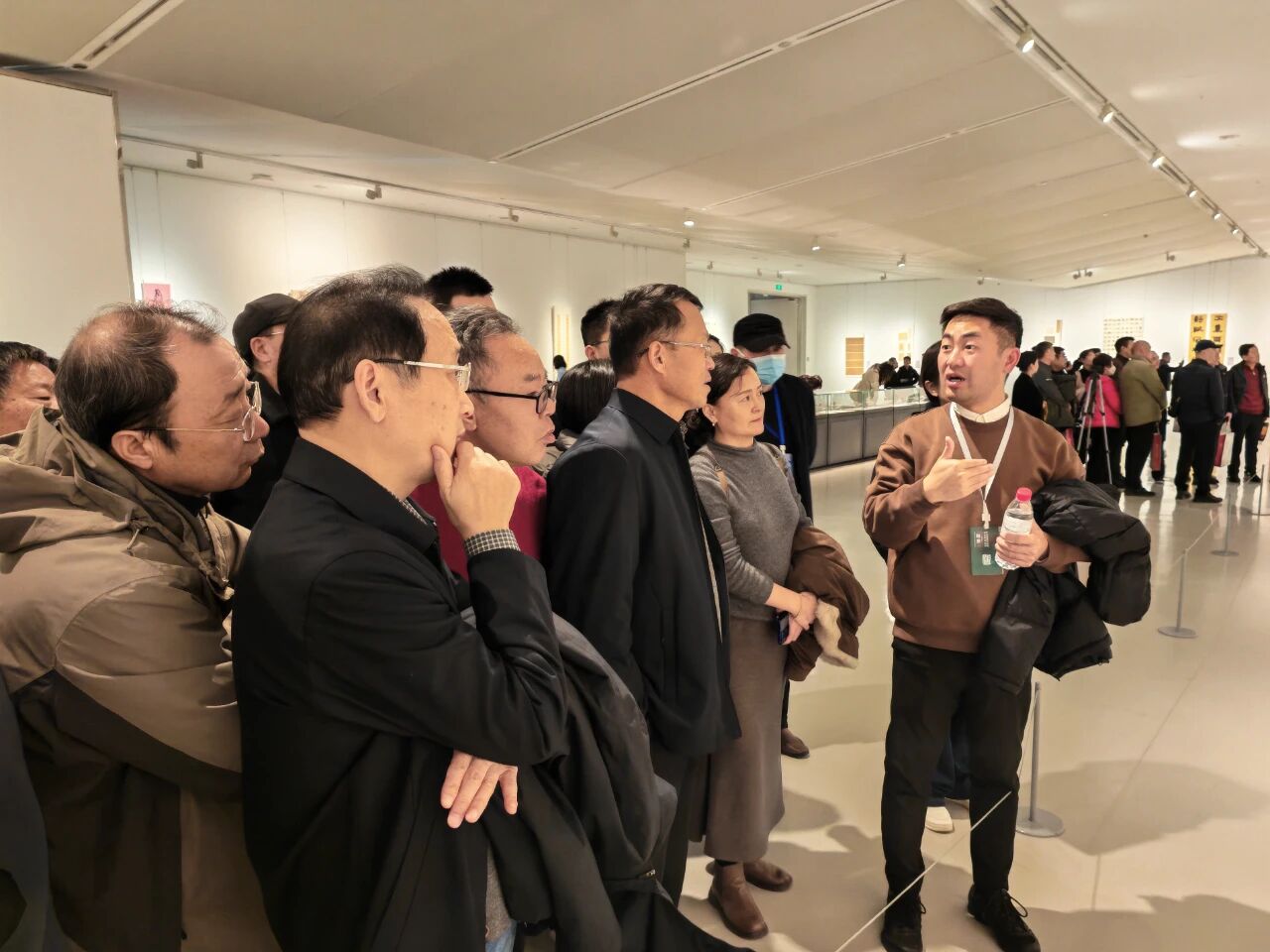 微信图片_20251121100237.jpg