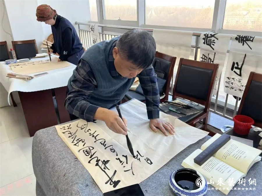 微信图片_2025-12-08_144958_251.jpg