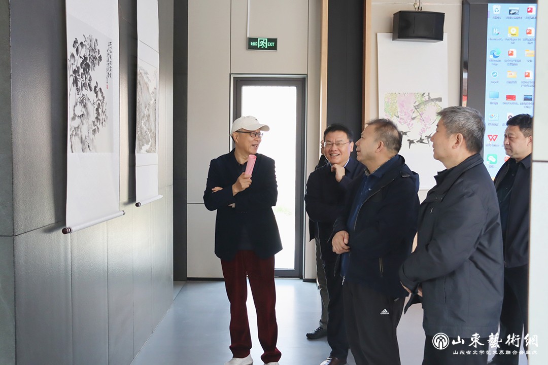 6-2展览现场.jpg