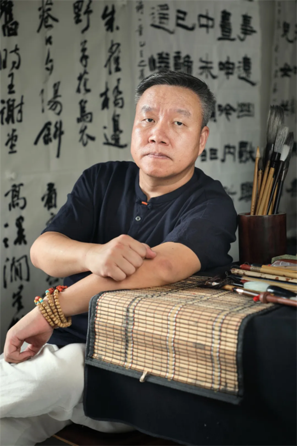 文字文稿12.png