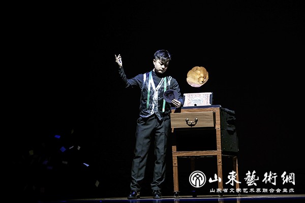 《年华》.jpg